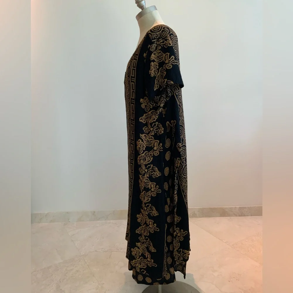 Passport Boho Black Dress w/Tan Spiral/Floral Design sz 2X - Picture 2 of 6